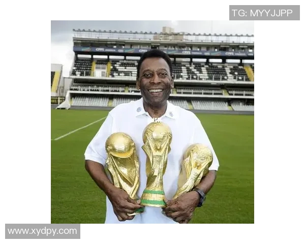 狮子座足球明星：这些星座下的球王们如何在赛场上展现王者风范